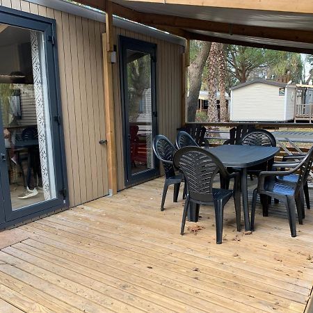 Camping 4 Etoiles Le Bosc Saint Cyrpien Mobil Home Екстериор снимка