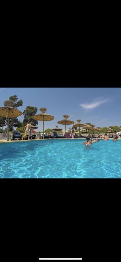 Camping 4 Etoiles Le Bosc Saint Cyrpien Mobil Home Екстериор снимка